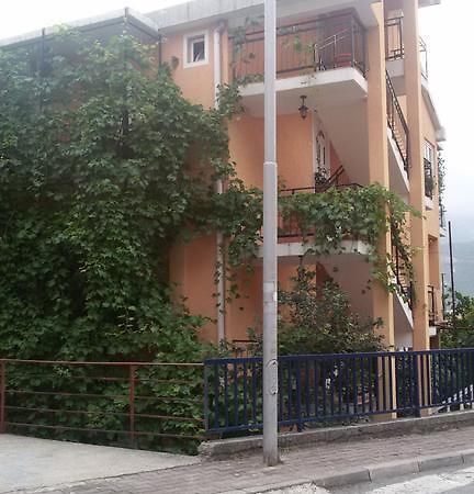Guesthouse Djacic بودفا المظهر الخارجي الصورة