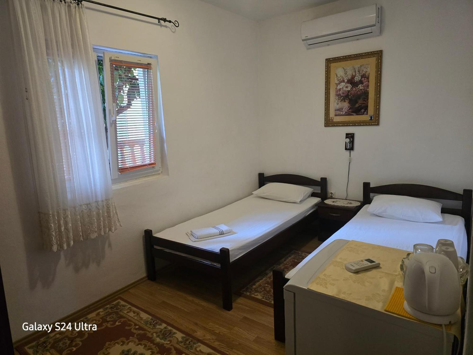 Guesthouse Djacic بودفا الغرفة الصورة
